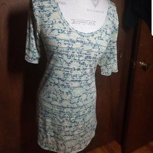 Lularoe Perfect tee